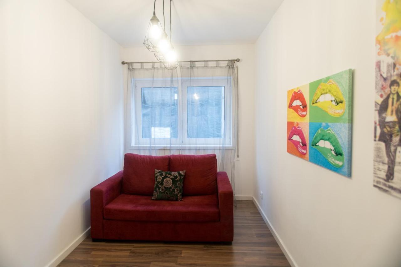 Almada Studios & Suites OOporto Extérieur photo
