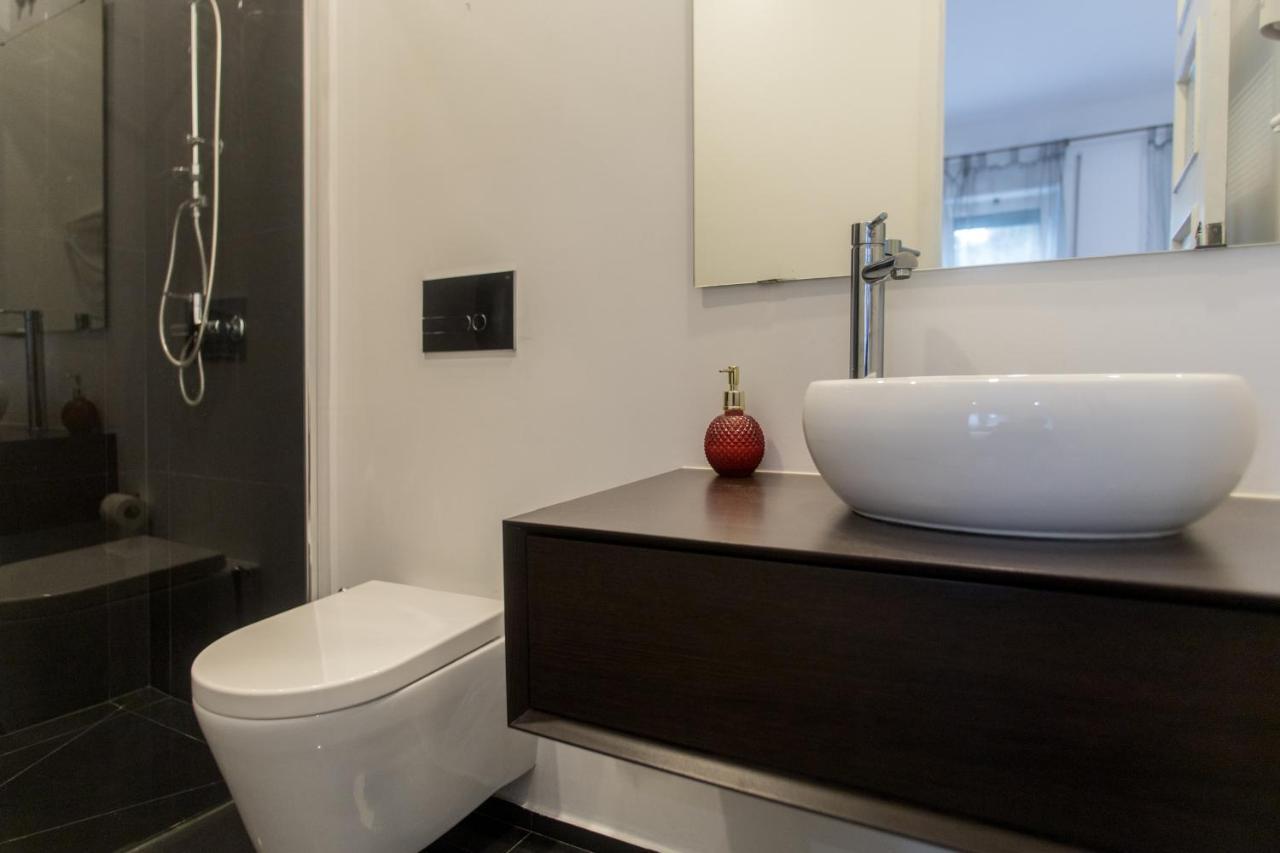 Almada Studios & Suites OOporto Extérieur photo