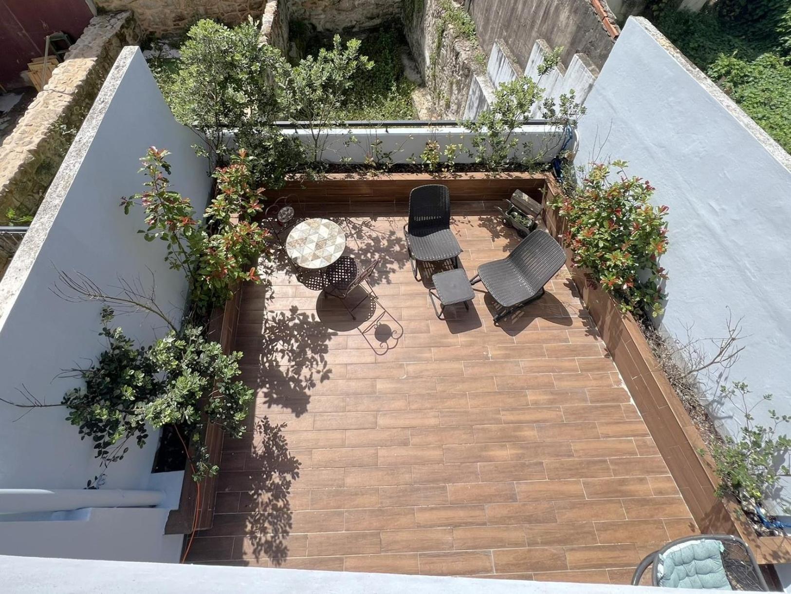 Almada Studios & Suites OOporto Extérieur photo